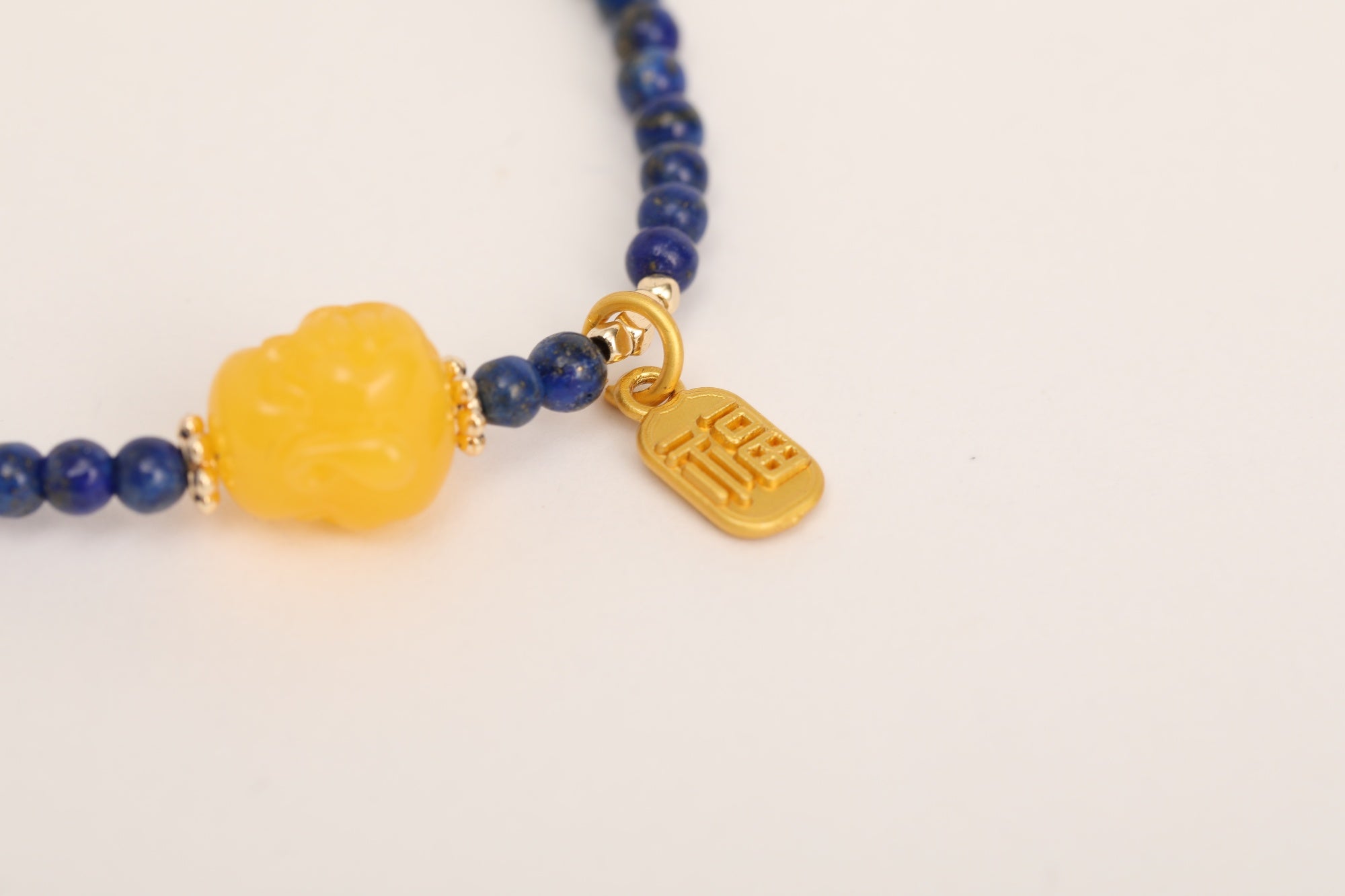 Braccialetti della fortuna in lapislazzuli Mimi Golden Cup